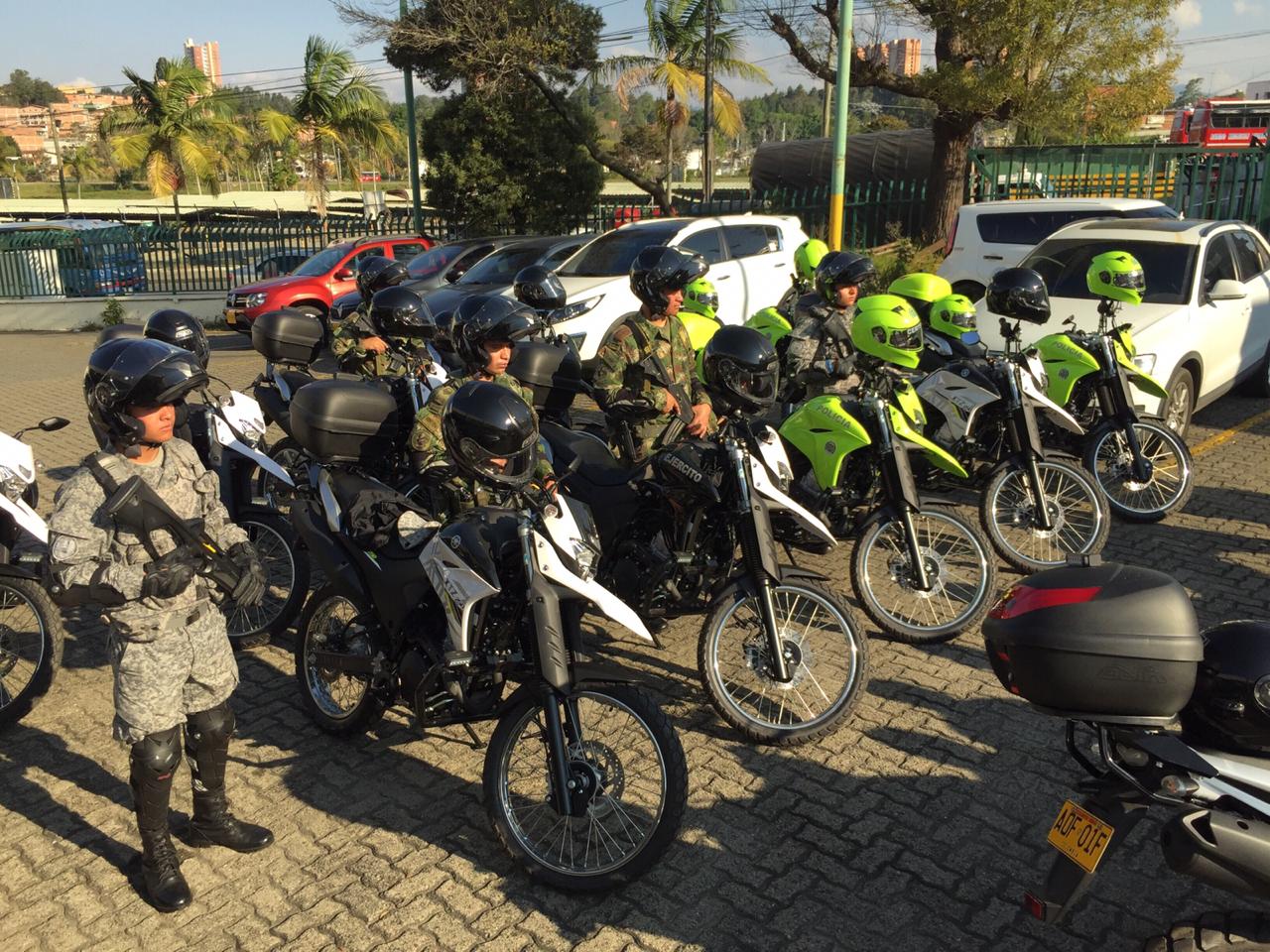 12 motocicletas modelo 2021 fortalecerán el parque automotor de la fuerza pública en Rionegro