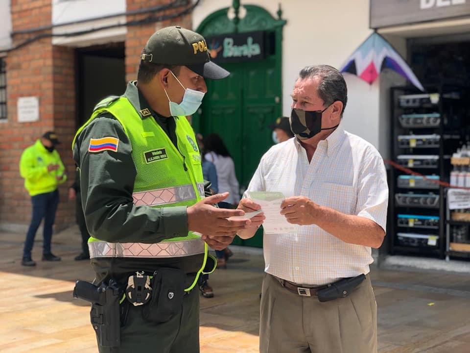 Policía Nacional lideró campaña de prevención del hurto en La Ceja
