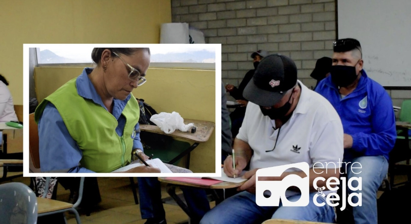 Nunca es tarde para aprender: Trabajadores de EEPP de La Ceja terminarán el bachillerato