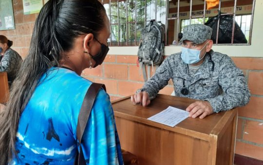 Con brigadas de salud, Fuerza Aérea visita zonas apartadas de El Retiro