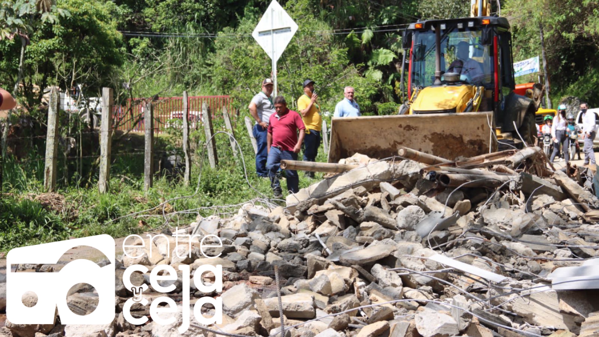 Emergencia invernal en Cocorná deja 83 viviendas y el acueducto municipal en grave estado.