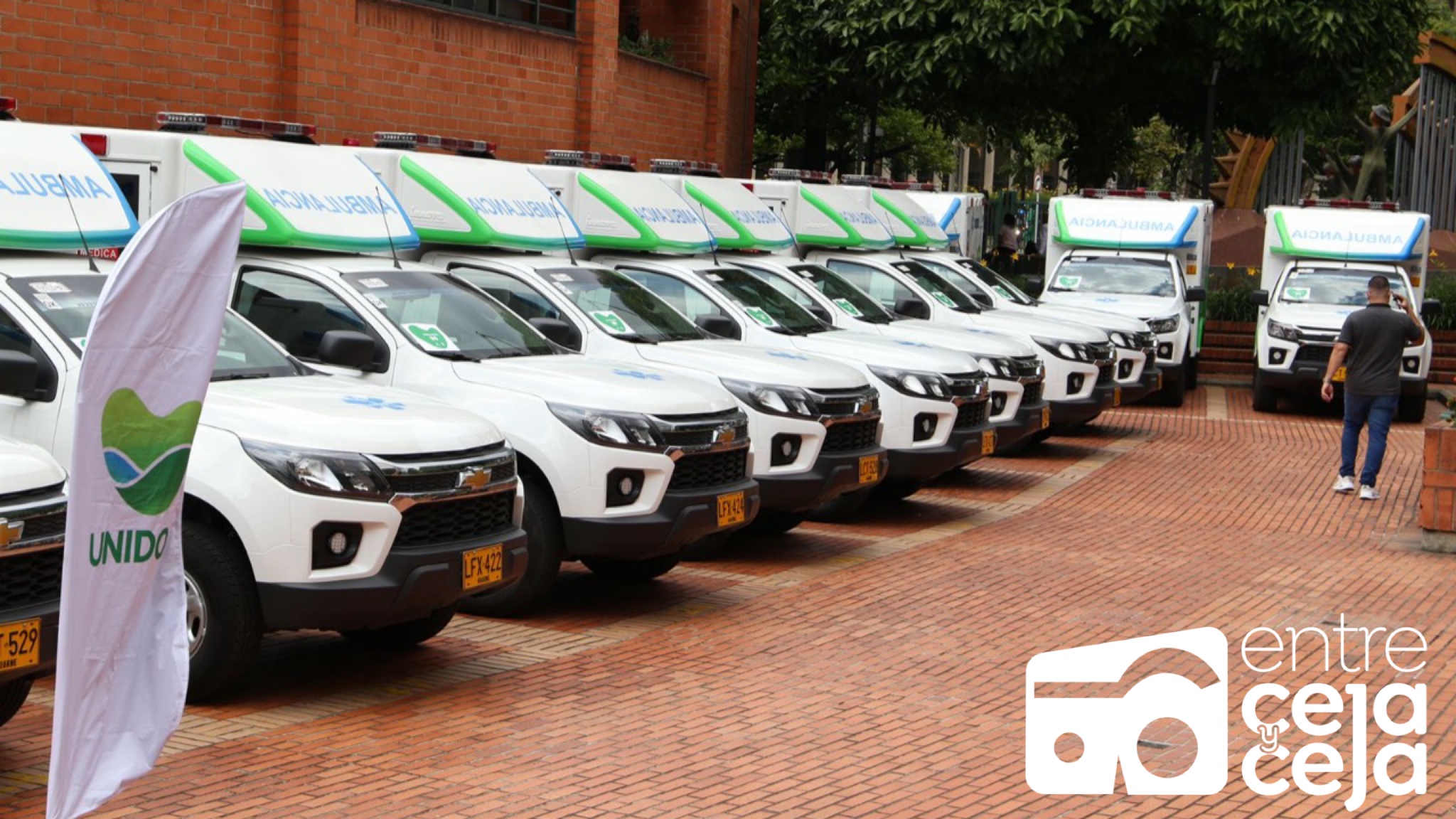 6 municipios del Oriente recibieron dotación de ambulancias por parte de la Gobernación