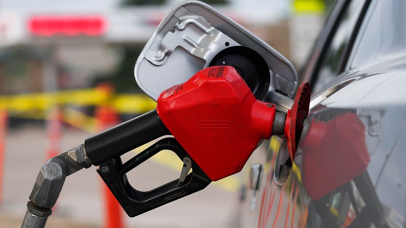 Ya es oficial: La gasolina subirá en Octubre el ACPM en Enero