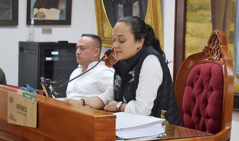 Verónica Muñetón renuncia a la presidencia del Concejo ; aspirará a la Alcaldía