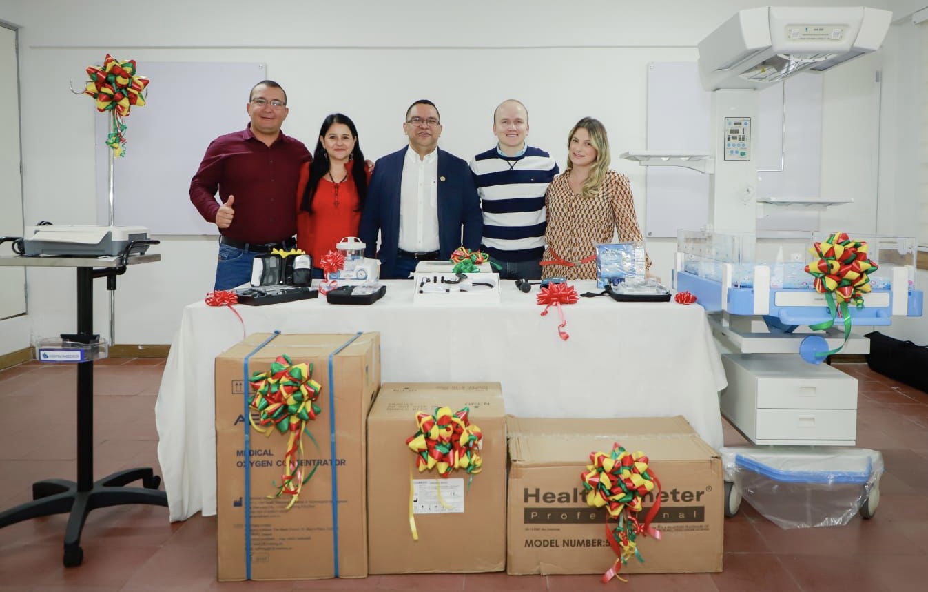 El Hospital de La Ceja recibió donación de equipos médicos