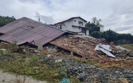 Dagran confirma que no hubo lesionados tras derrumbe de edificio en Guarne