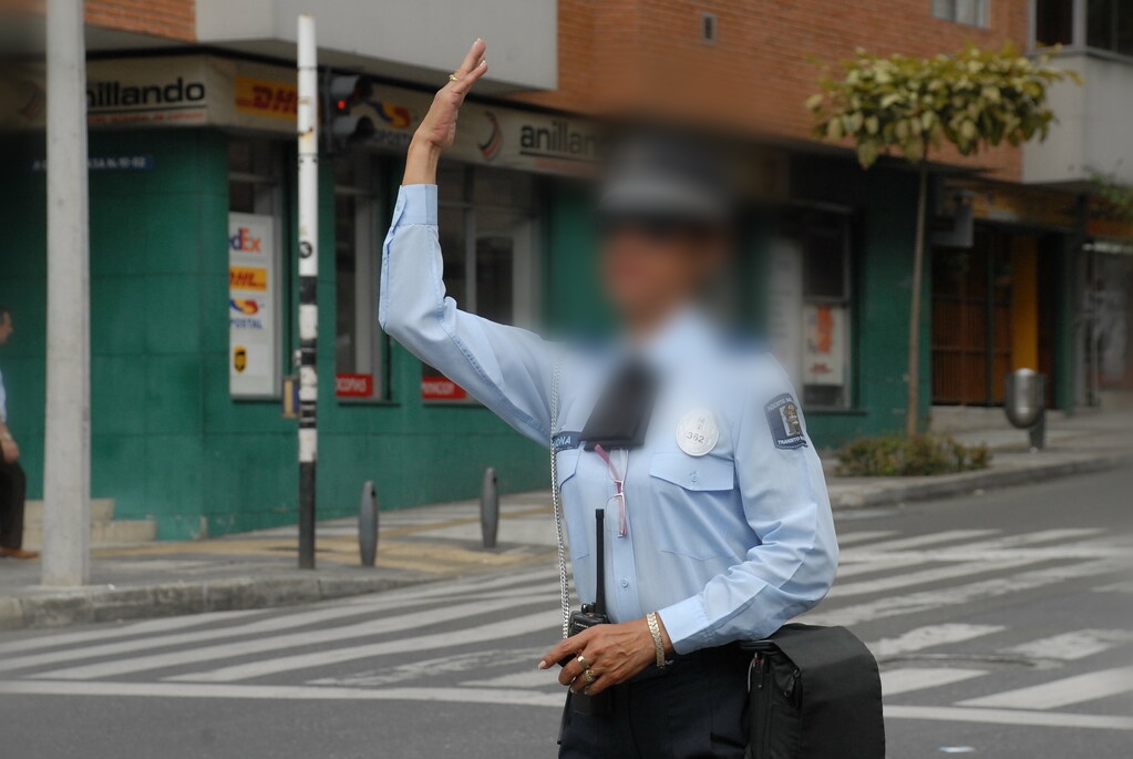 Mujer víctima de atentado en Rionegro, sería agente de tránsito