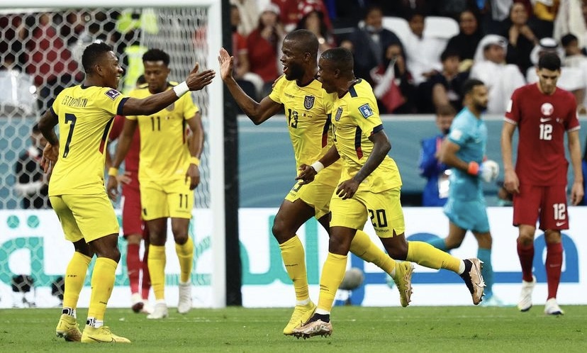 Ecuador vence a Catar en el partido inaugural del mundial