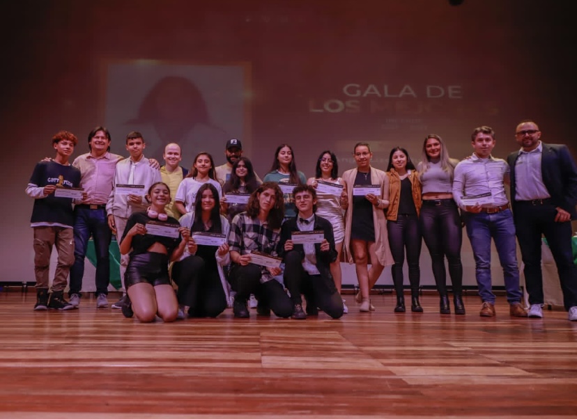 En la gala de los mejores, La Ceja reconoció a los deportistas destacados del 2022