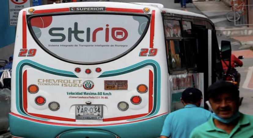 Inició mesa de diálogo entre SITIRIO y transportadores 