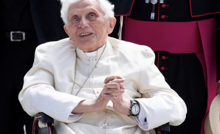 Atención: A los 95 años fallece el Papa emérito Benedicto XVI