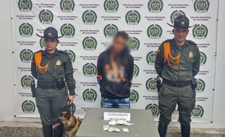 Guarne: un perro de la Policía facilitó la captura de un hombre que portaba droga