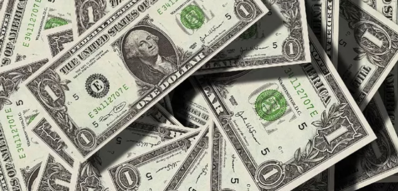 Vuelve y juega: Dólar en Colombia superó los 5.000