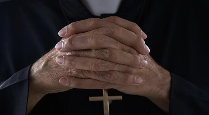 Iglesia Católica pidió perdón a los colombianos por delitos de pederastia