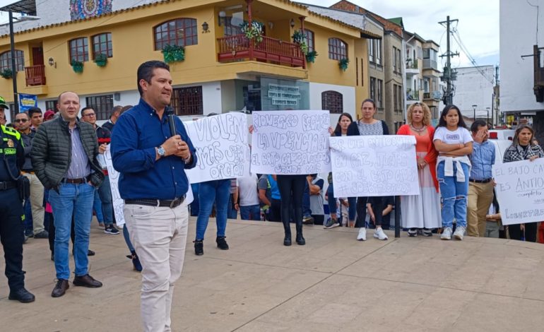 Rionegro y El Retiro se solidarizan con las victimas del paro minero