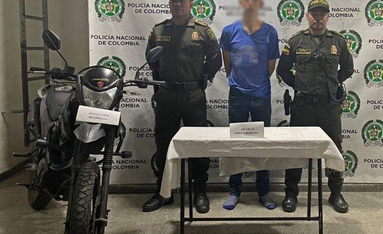 Joven venezolano fue capturado cuando se robaba una moto