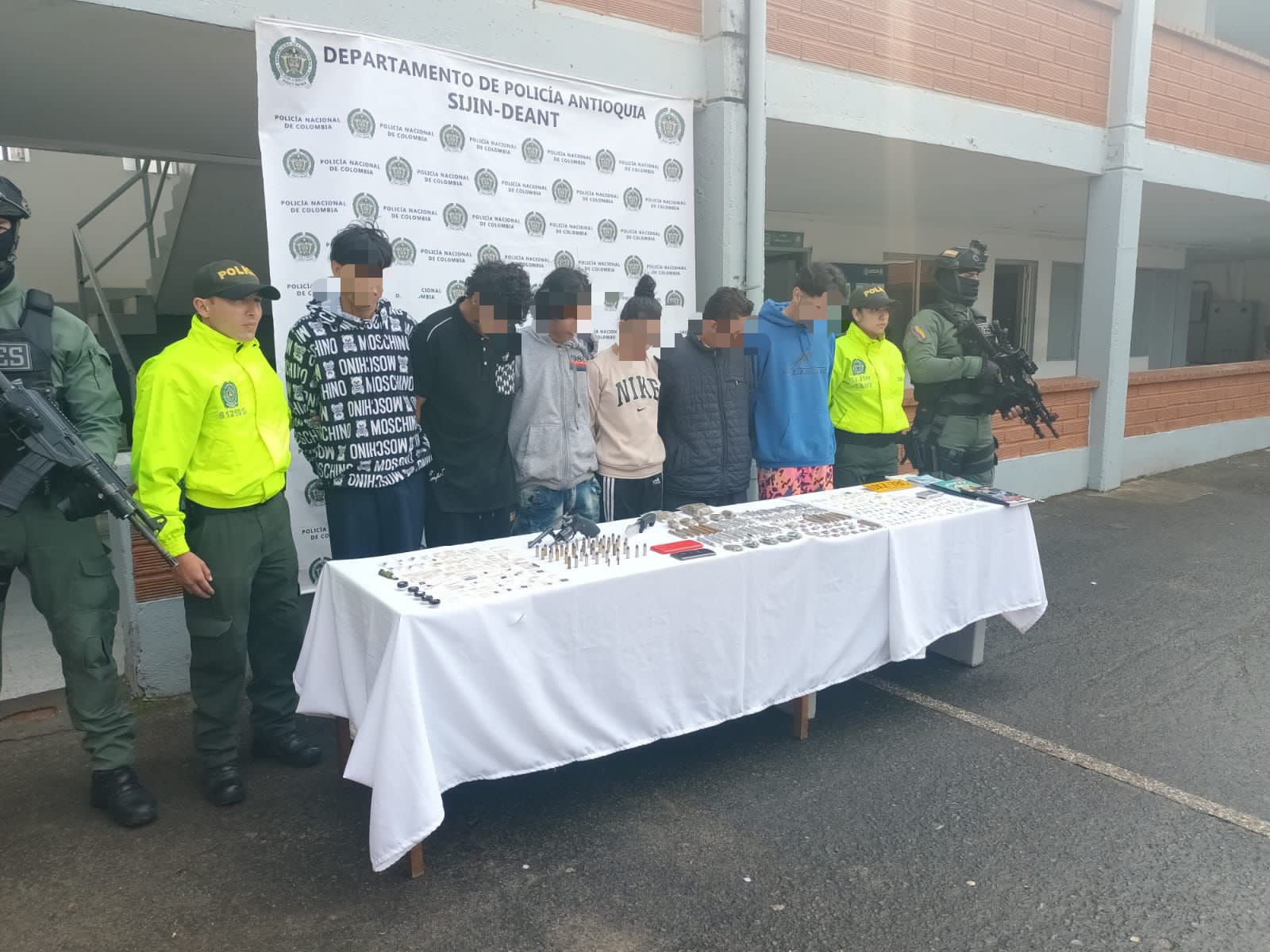 6 capturados tras operativos de la Policia en Rionegro