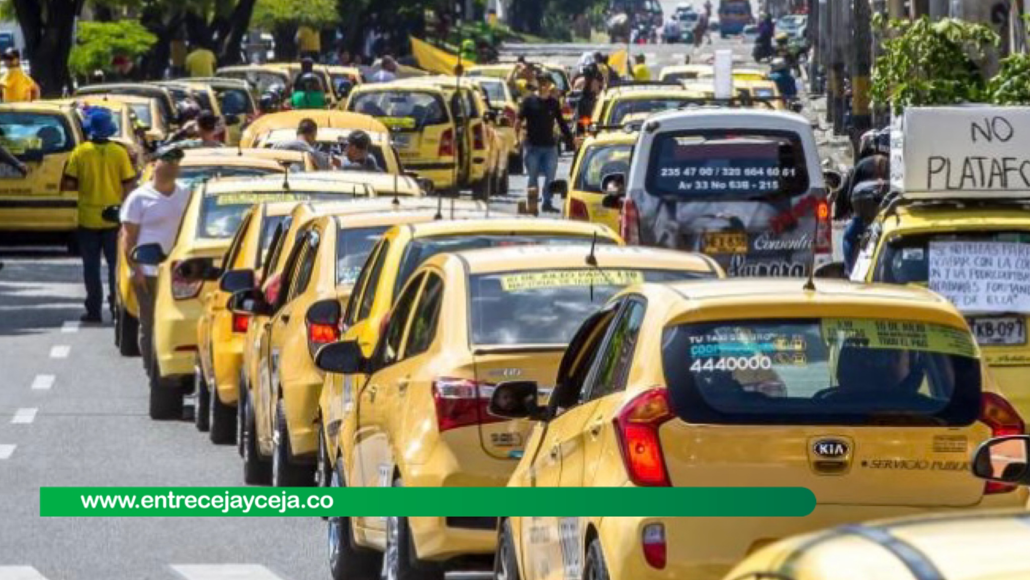 Gremio de taxistas se iría a paro por altos costos de la gasolina