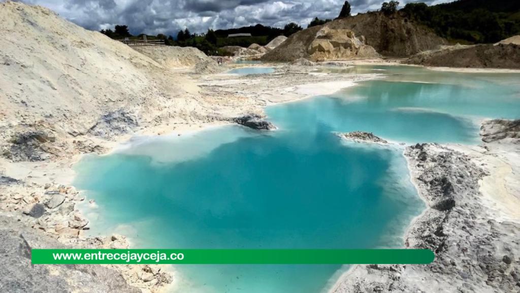 Minas de Caolín; el dolor de cabeza para las autoridades y un turismo peligroso