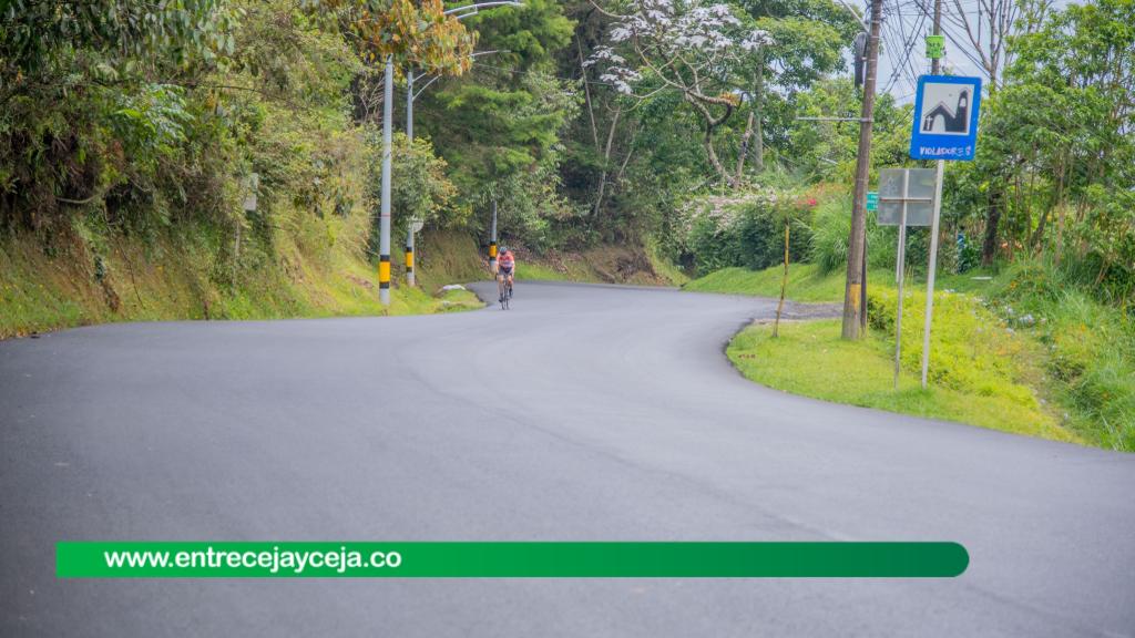 Así avanza la rehabilitación gradual del corredor vial de Santa Elena