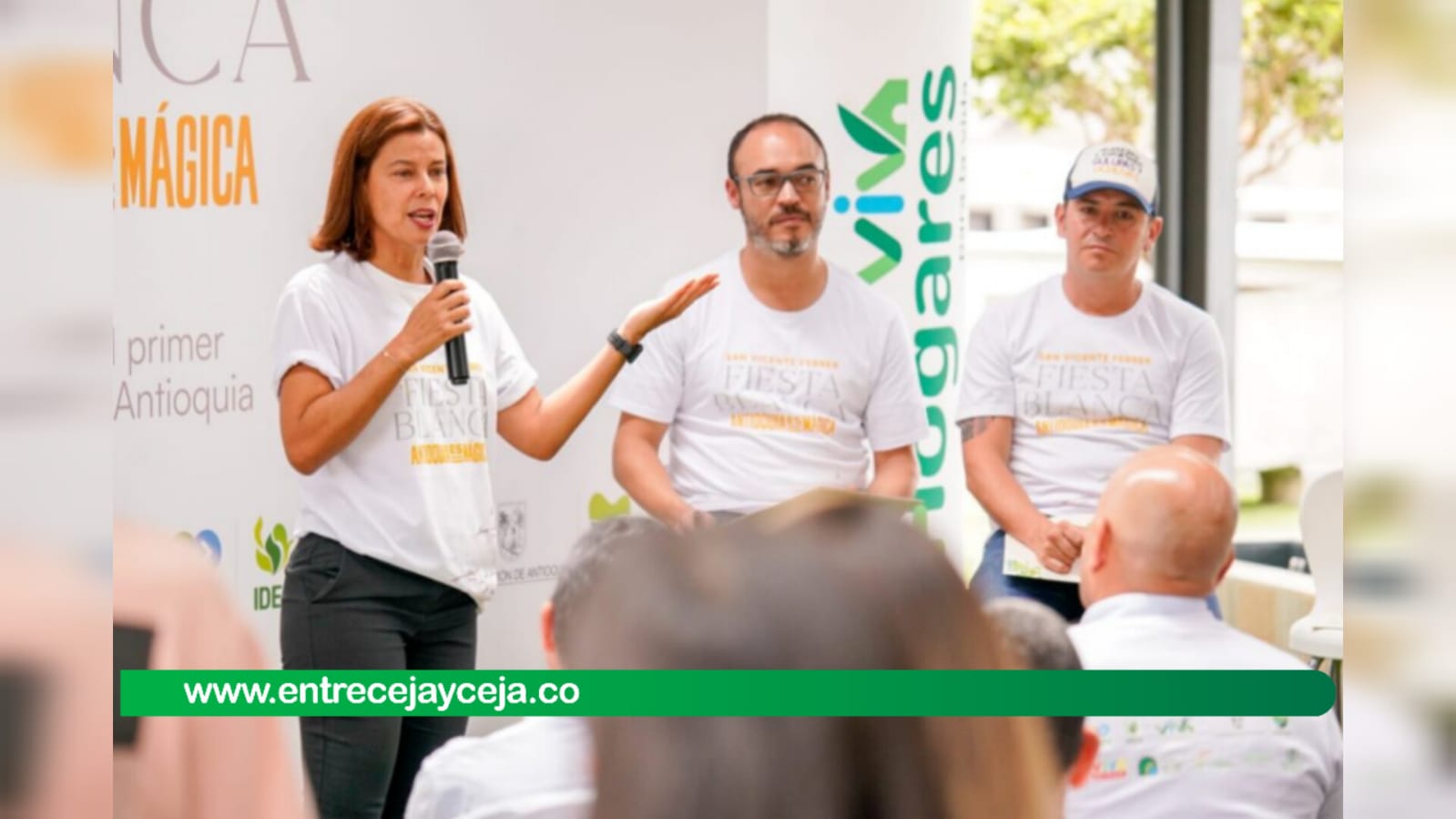 Con 447 fachadas pintadas San Vicente se convertirá en el primer pueblo blanco de Antioquia