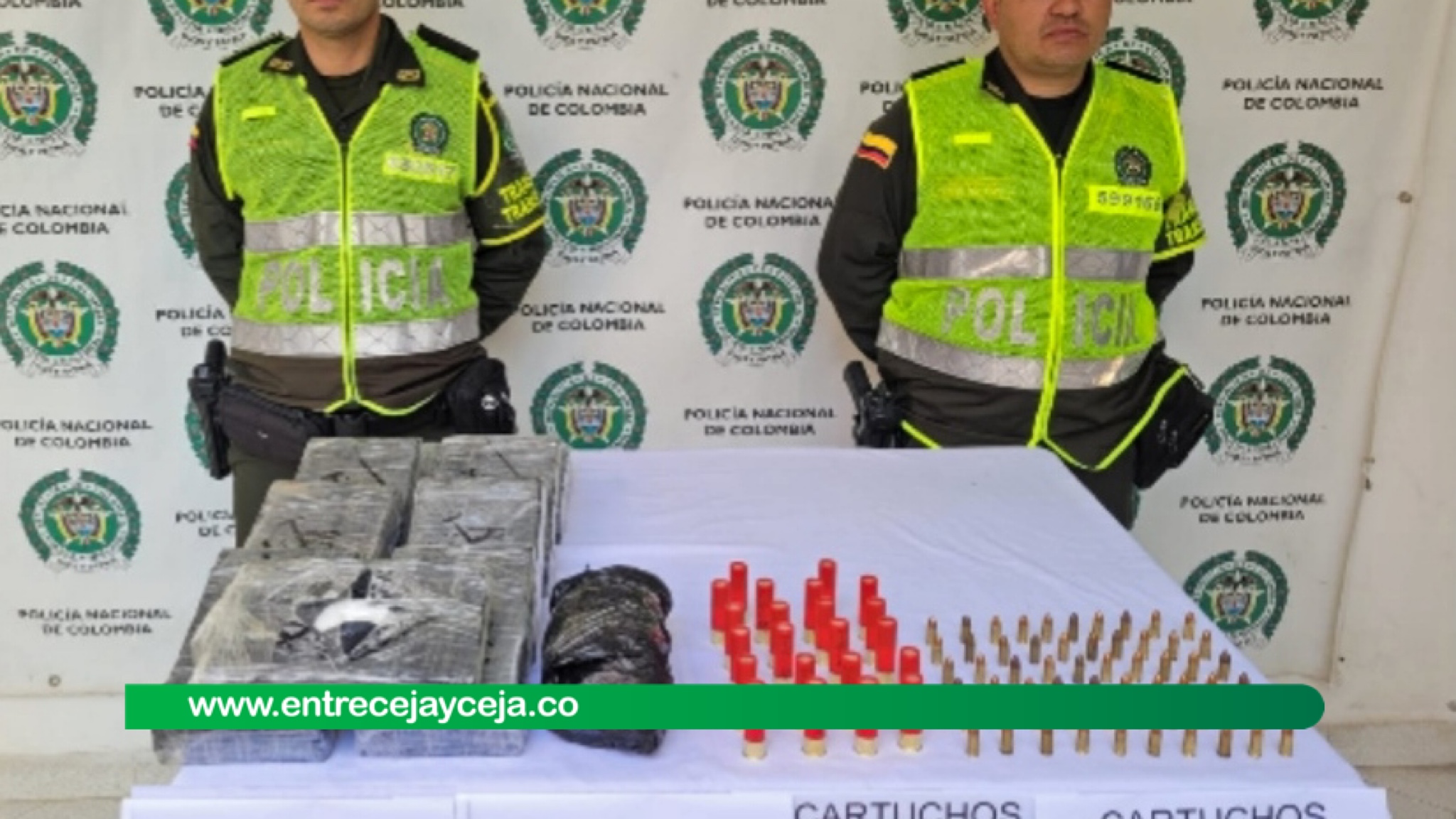 Más de 10 mil gramos de coca eran transportados en bus de servicio público