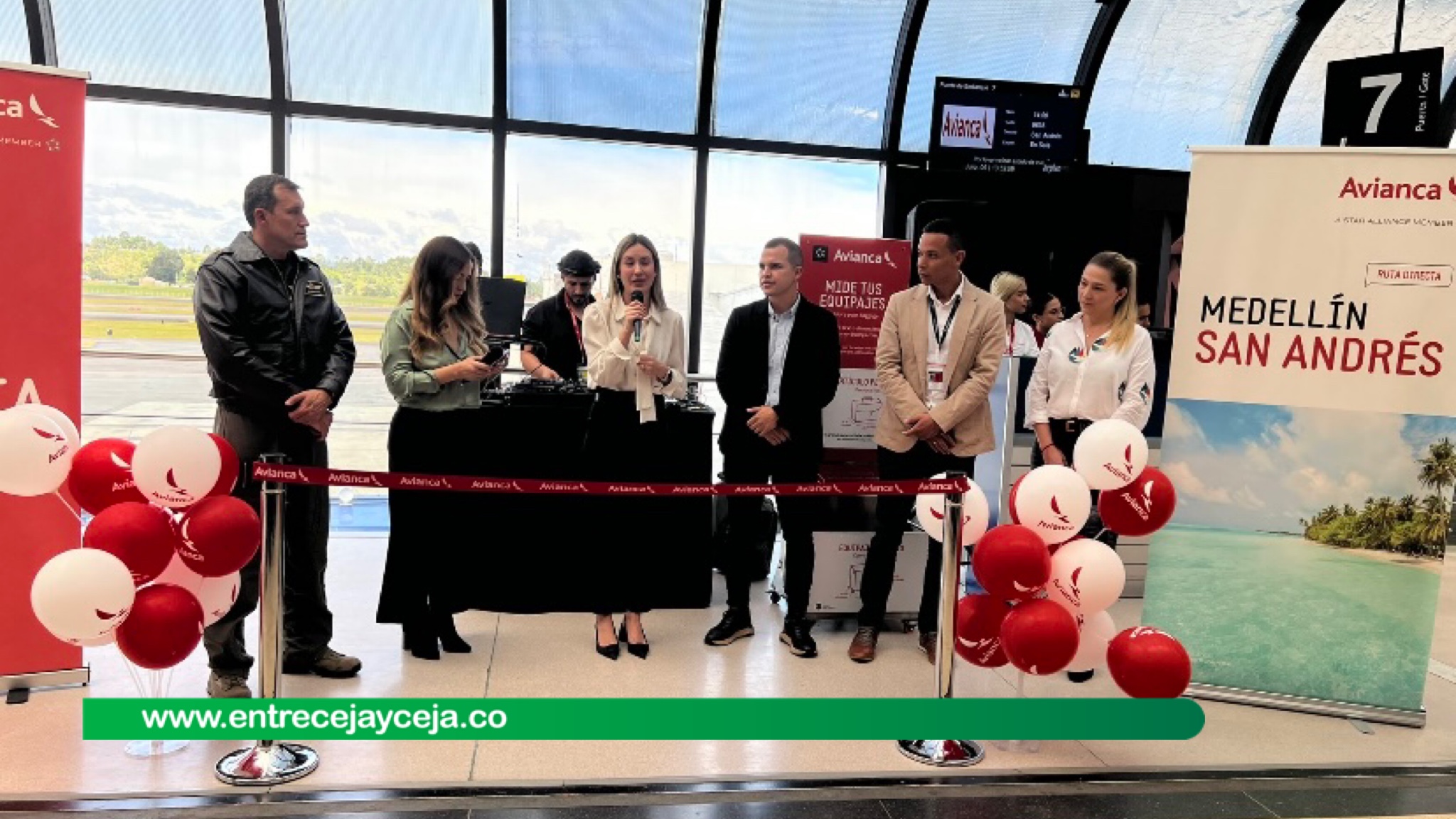 Comenzó a operar la ruta directa entre Rionegro y San Andrés