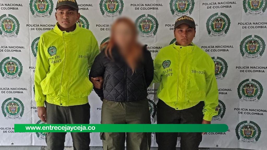 En el aeropuerto cayó venezolana que era buscada por Interpol
