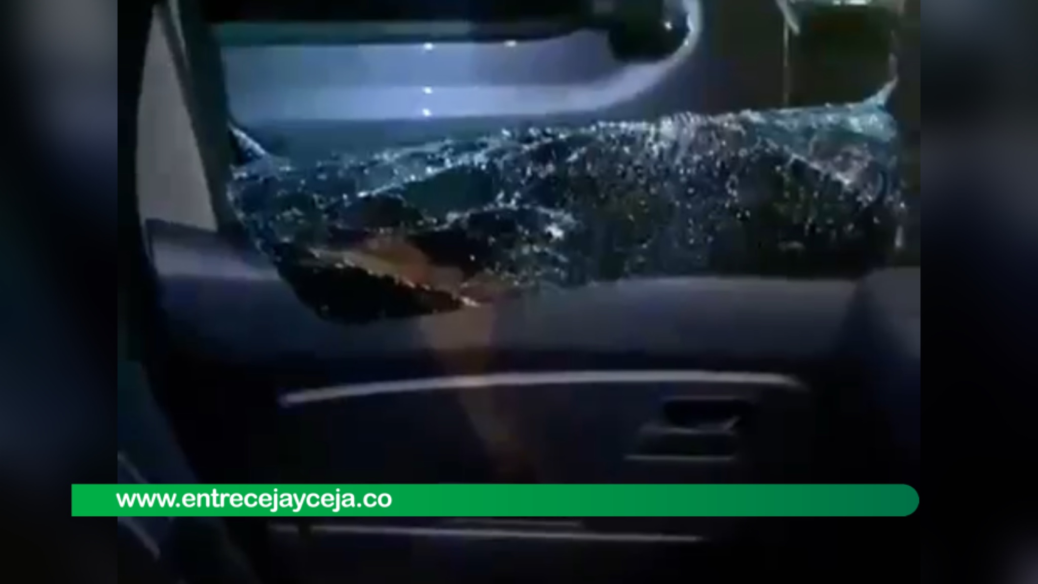 Atacan vehículo en el que se movilizaba el candidato Fernando Valencia