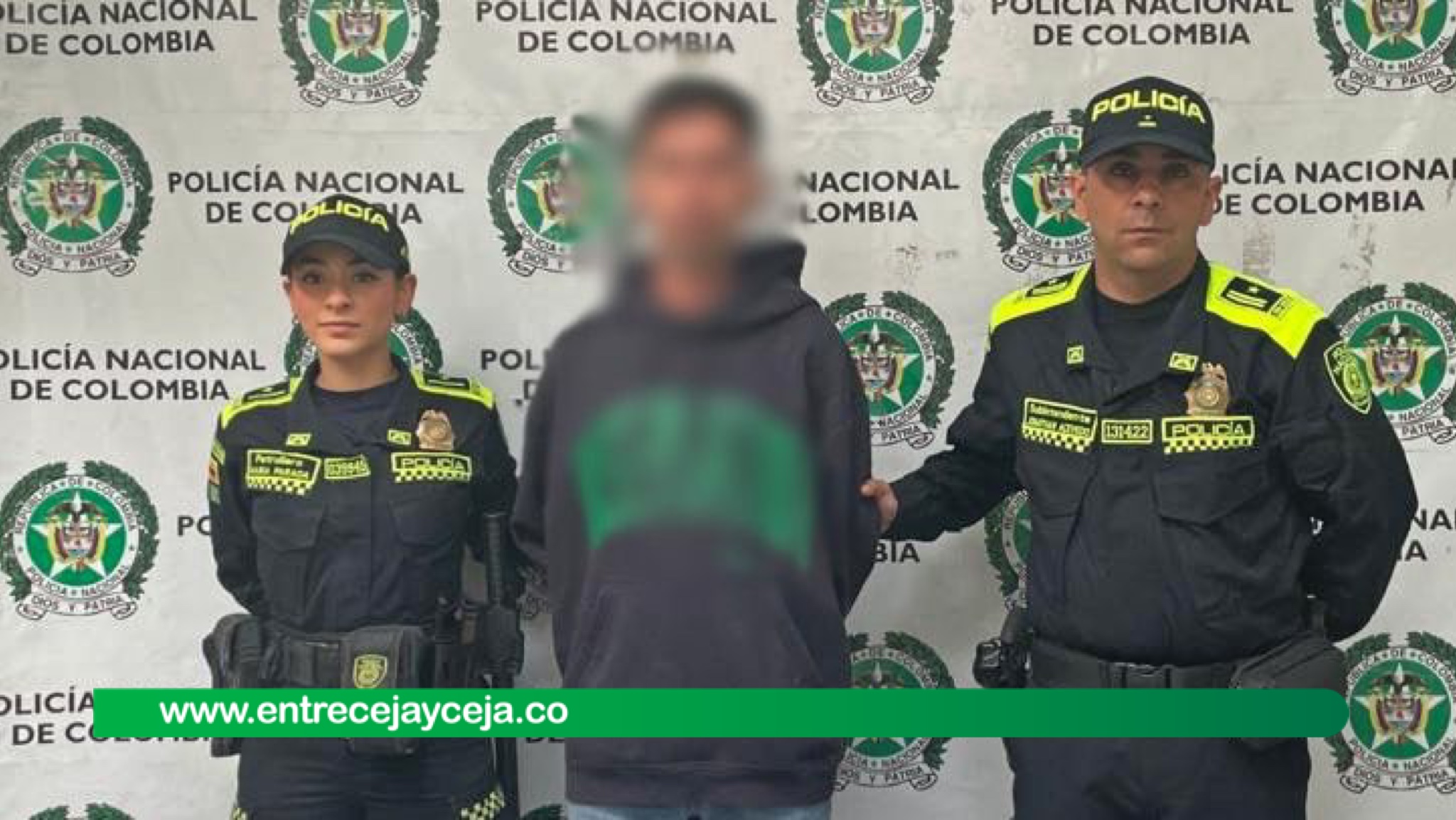 Hombre agarró a patadas a su esposa; fue capturado