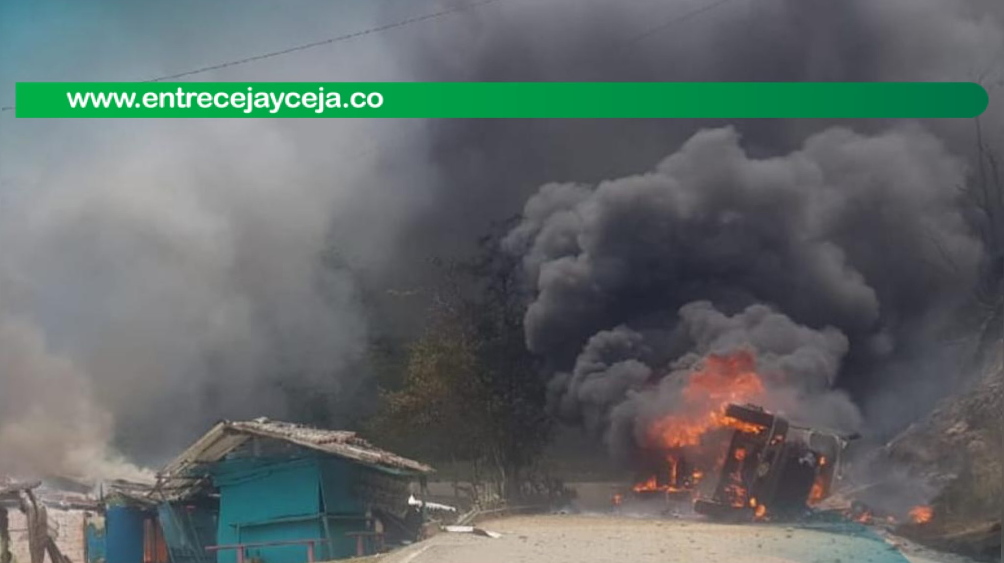 Incendio de carro tanque de gas natural de EPM en vía a Guatapé