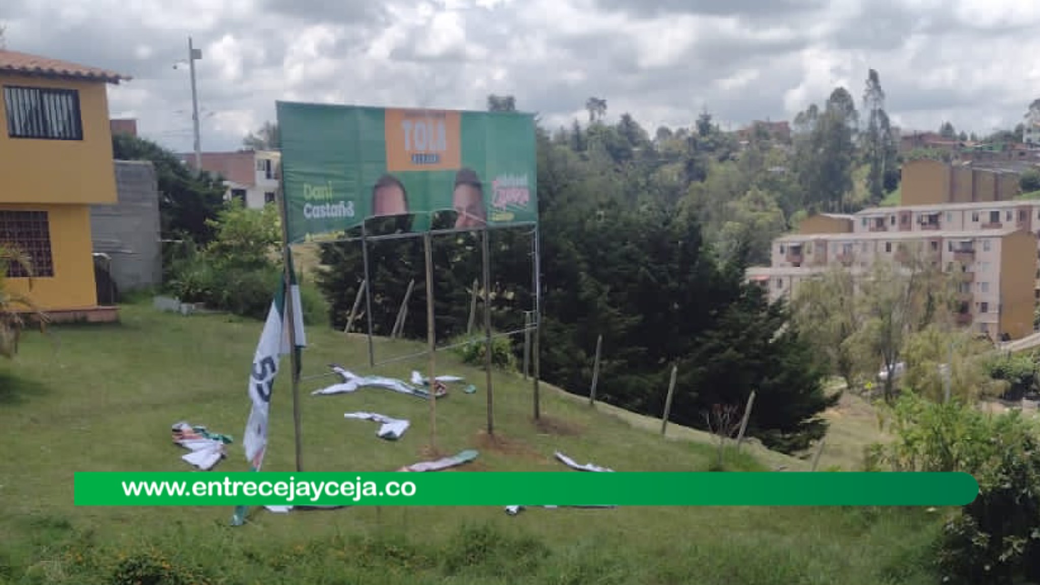 Venezolanos están siendo contratados para dañar publicidad en Rionegro