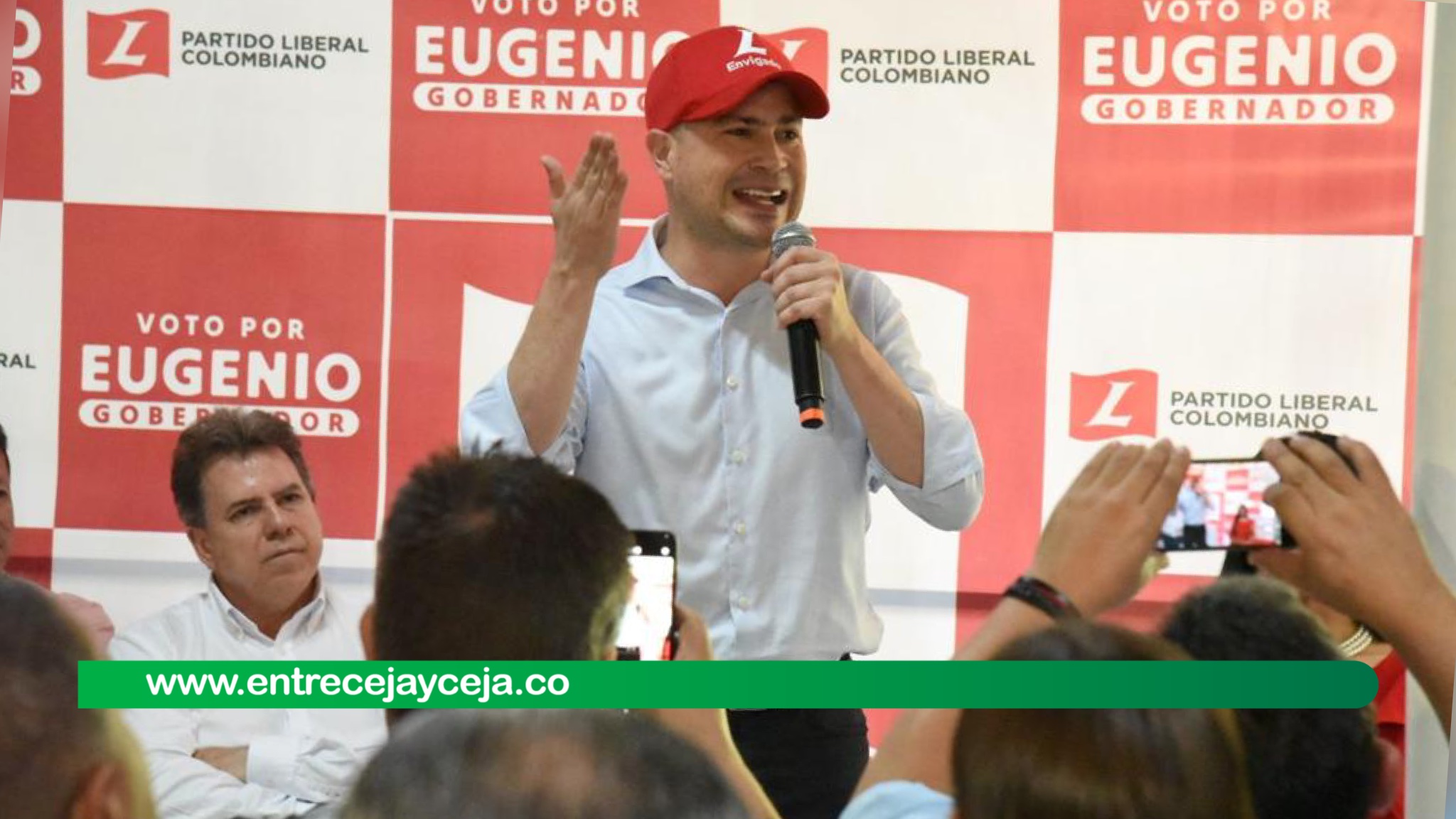 Partido Liberal y militantes de frente con Eugenio Prieto