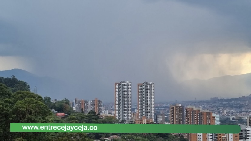 Alegría en el Valle de Aburrá por aguacero; en el Oriente continúan rezando para que llueva