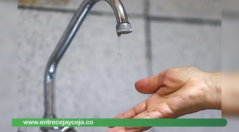 Más de 15.000 familias de Medellín ya están afrontando los racionamientos de agua