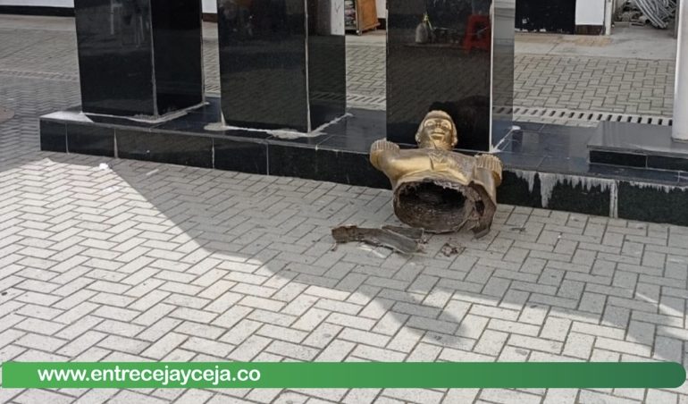 Busto de José María Córdova en San Vicente terminó en el piso ¿qué ocurrió?