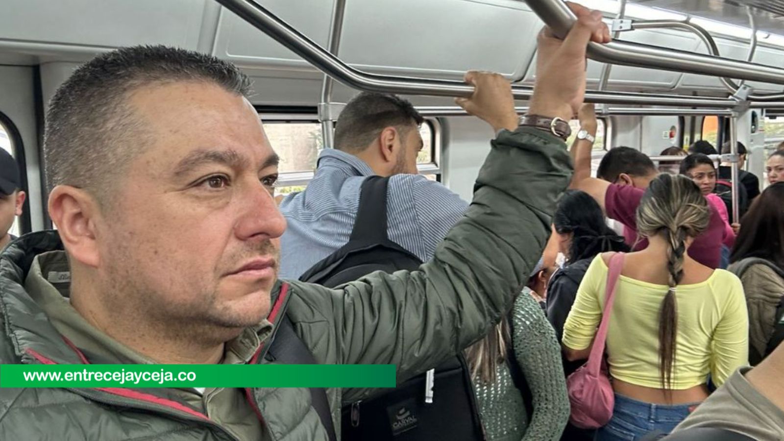 En transporte público, así fue visto el ex alcalde Gildardo Hurtado