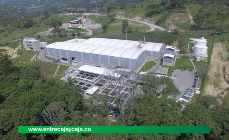 Cueros Vélez instalará 922 paneles solares en su planta de producción