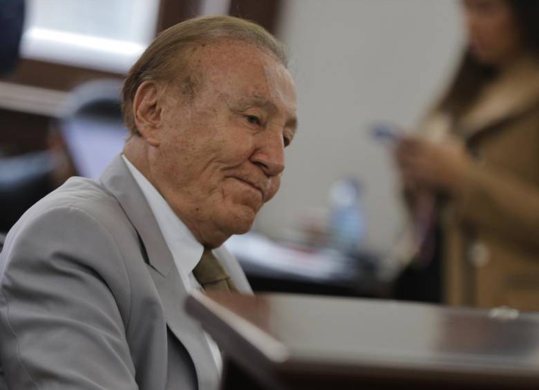 En plena audiencia Rodolfo Hernández revela padecer cáncer terminal