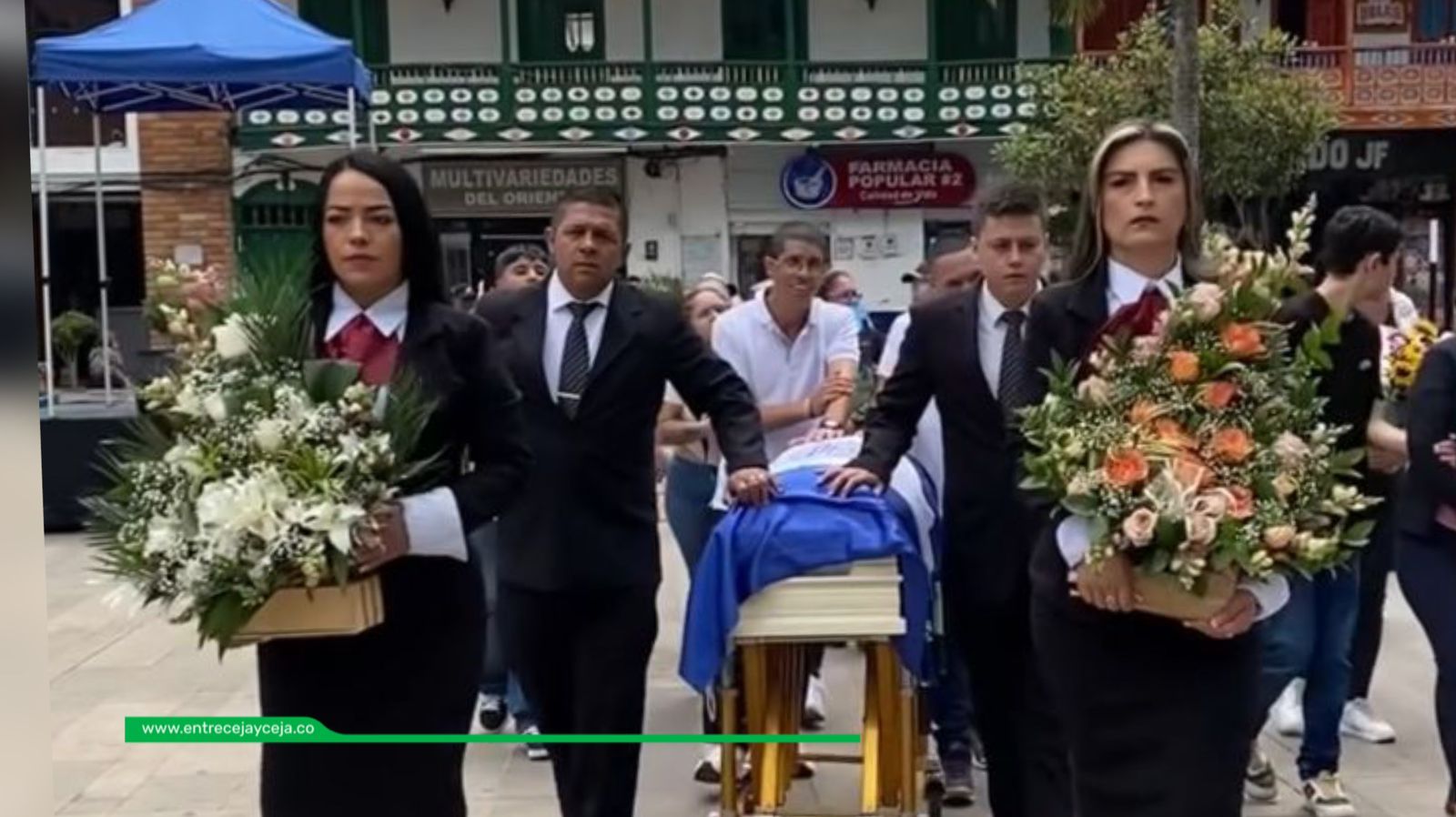 Compañeros y docentes despiden a menor fallecida en La Ceja