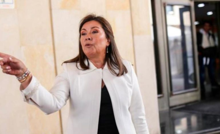 Luz Adriana Camargo ha sido elegida como nueva fiscal general ¿quién es?