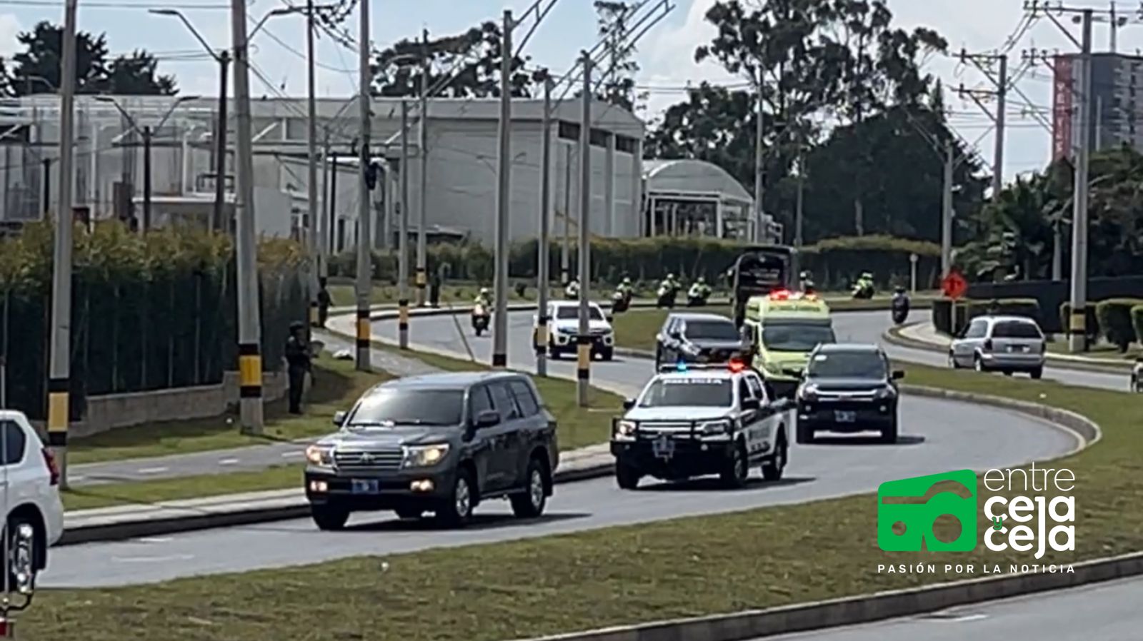 Presidente Petro llegó a la Nacional de Chocolates