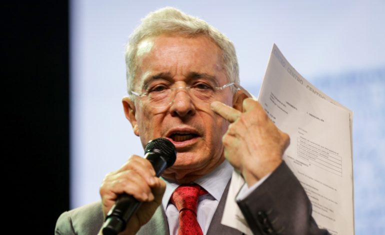 Ex presidente Uribe le respondió al Presidente Petro ¿Qué dijo?