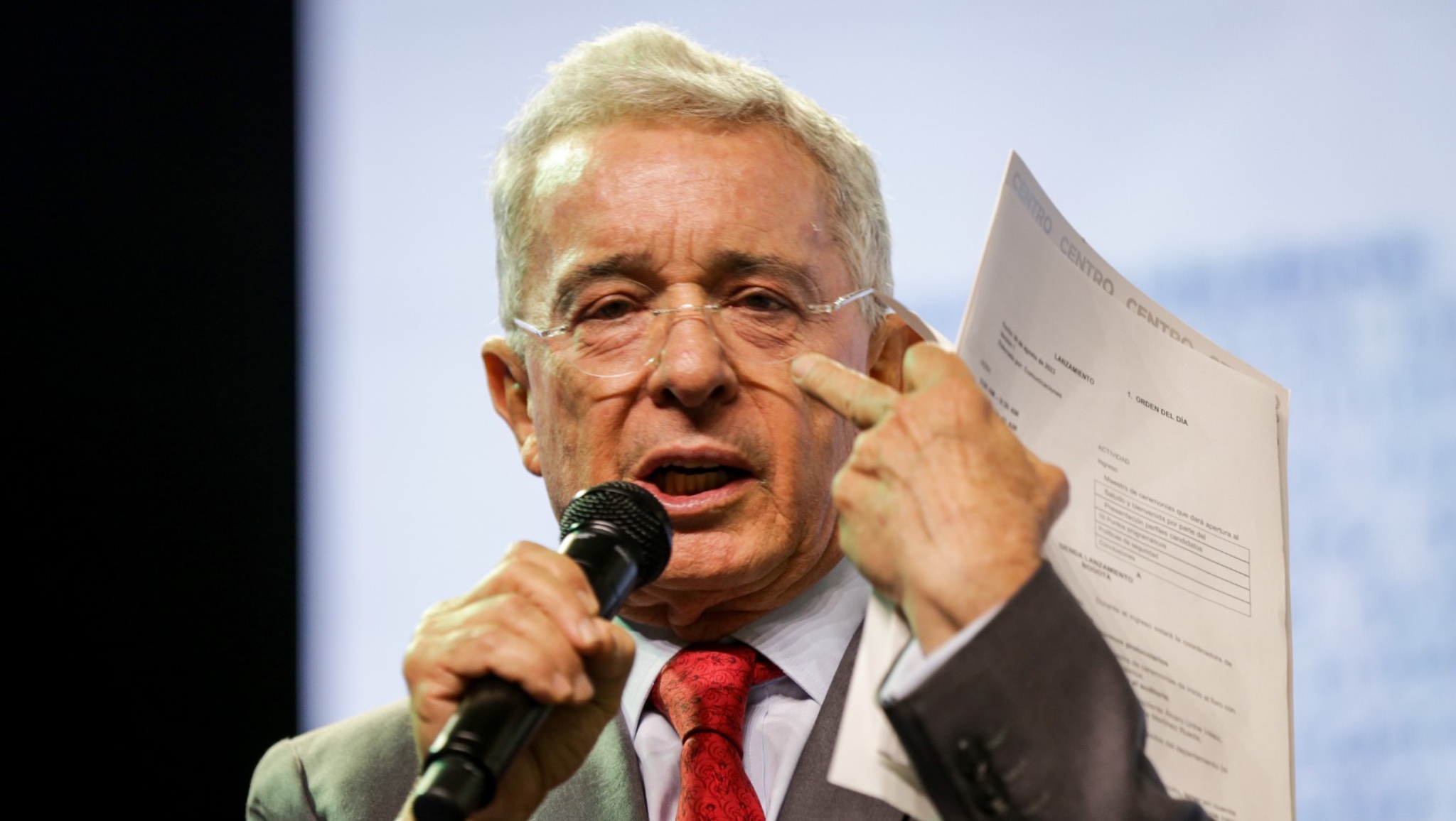 Ex presidente Uribe le respondió al Presidente Petro ¿Qué dijo?