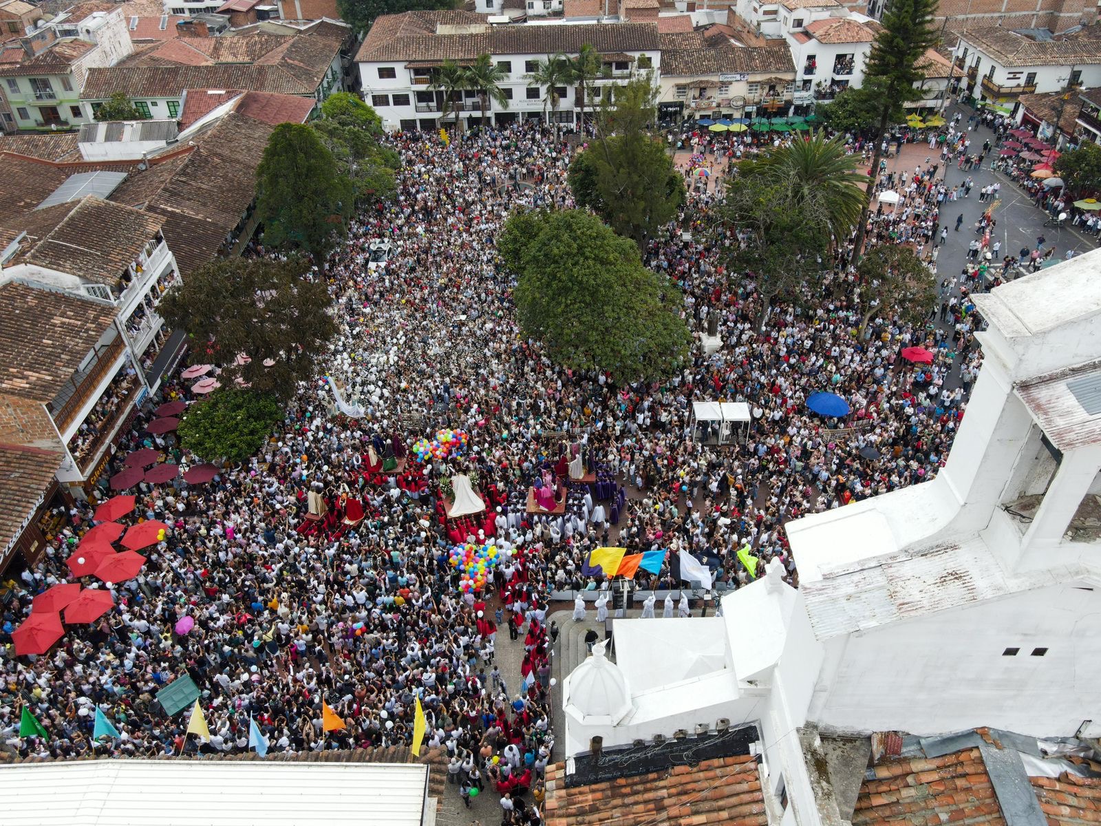 Las impresionantes imágenes que dejó la Semana Santa 2024 en Marinilla