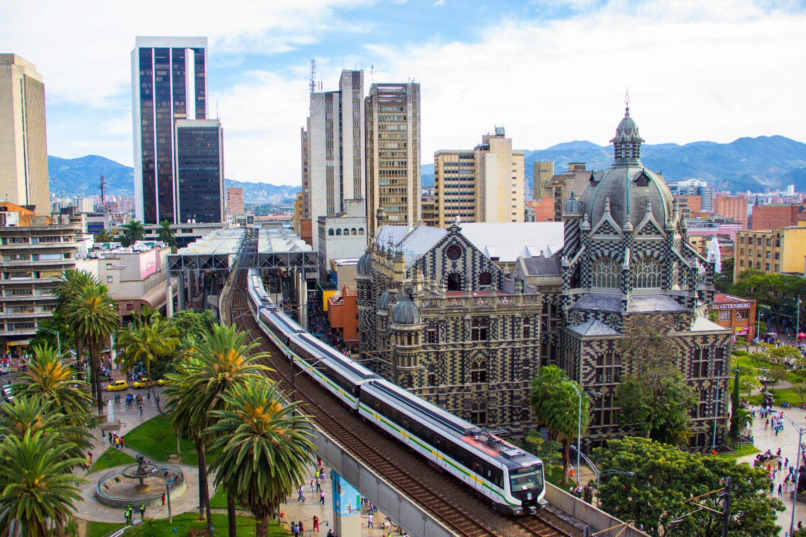 Medellín nominada como mejor destino de Suramérica