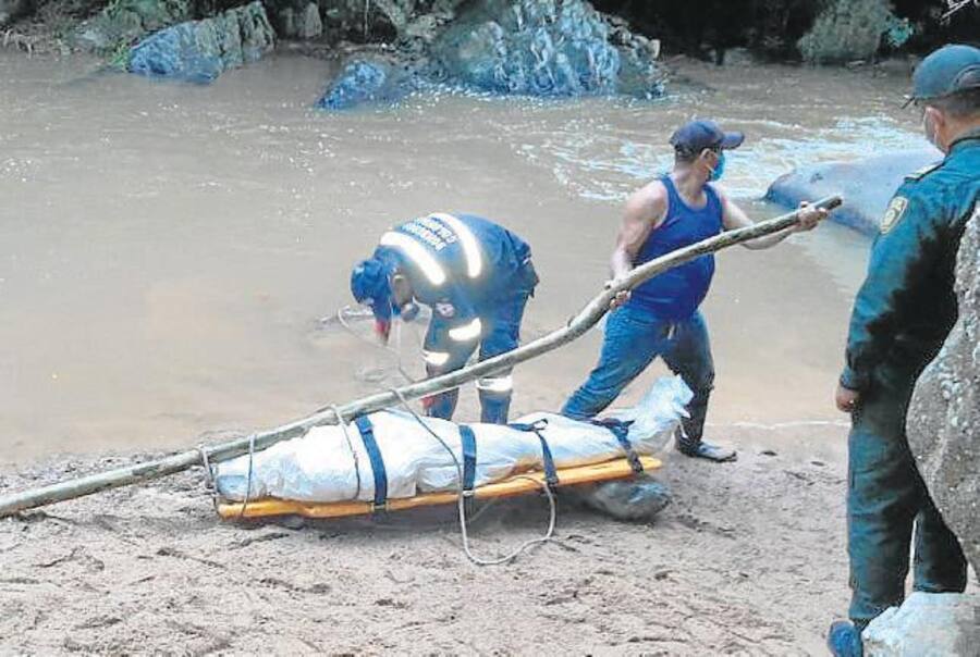 Sin pistas de quién podría ser el hombre encontrado flotando en quebrada de Rionegro