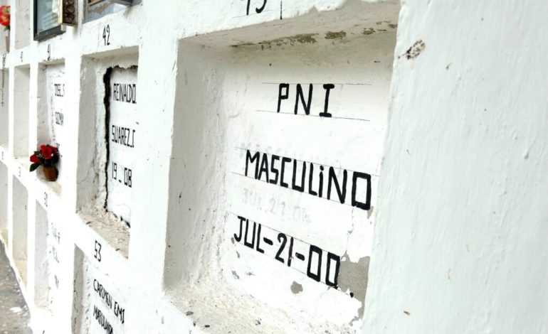 Buscan identificar 40 cuerpos en el Cementerio de Cocorná