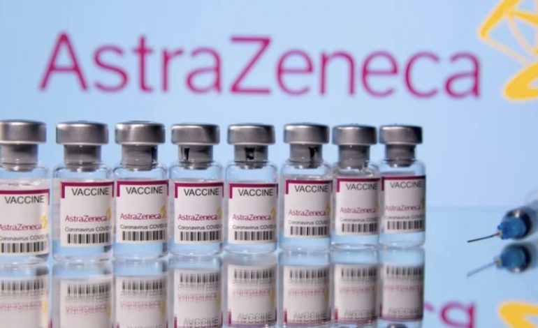 AstraZeneca admite que su vacuna contra COVID podría ocasionar trombosis