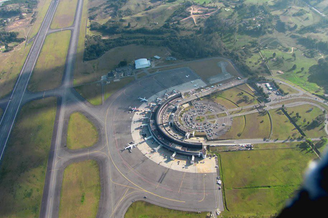 Aeropuertos de Bogotá y Medellín entre los 10 mejores de Suramérica